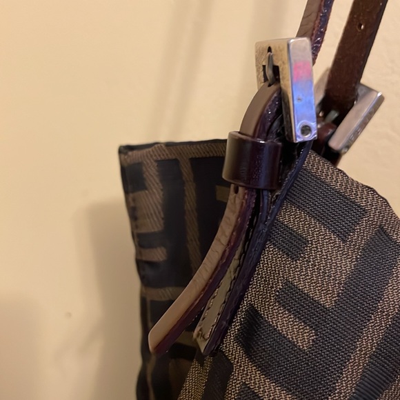 Authenticated FENDI vintage Zucca  canvas large shoulder tote w/leather straps. - Picture 9 of 15